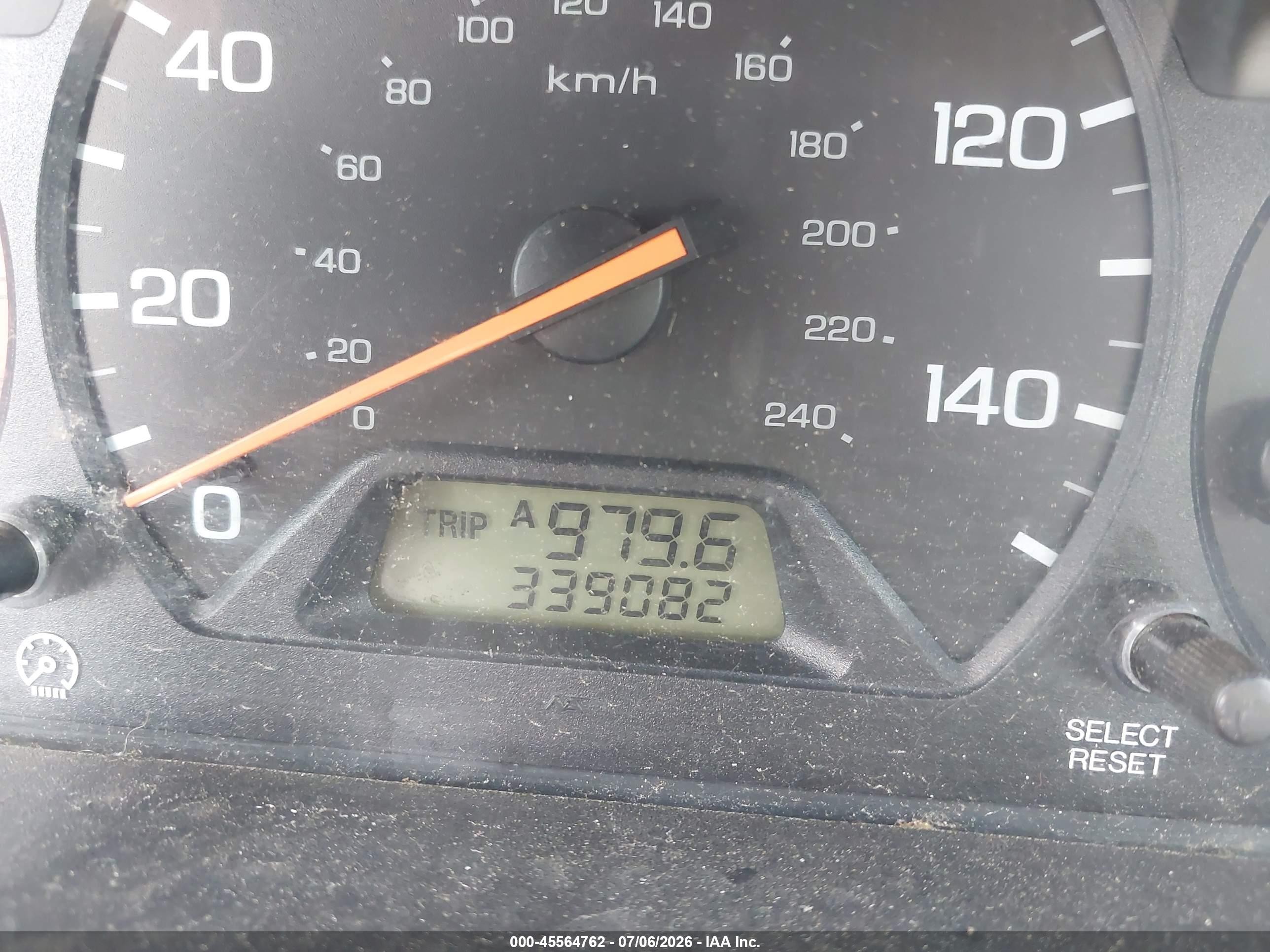 1998 Honda Accord Lx Silver vin: 1HGCG5641WA219490