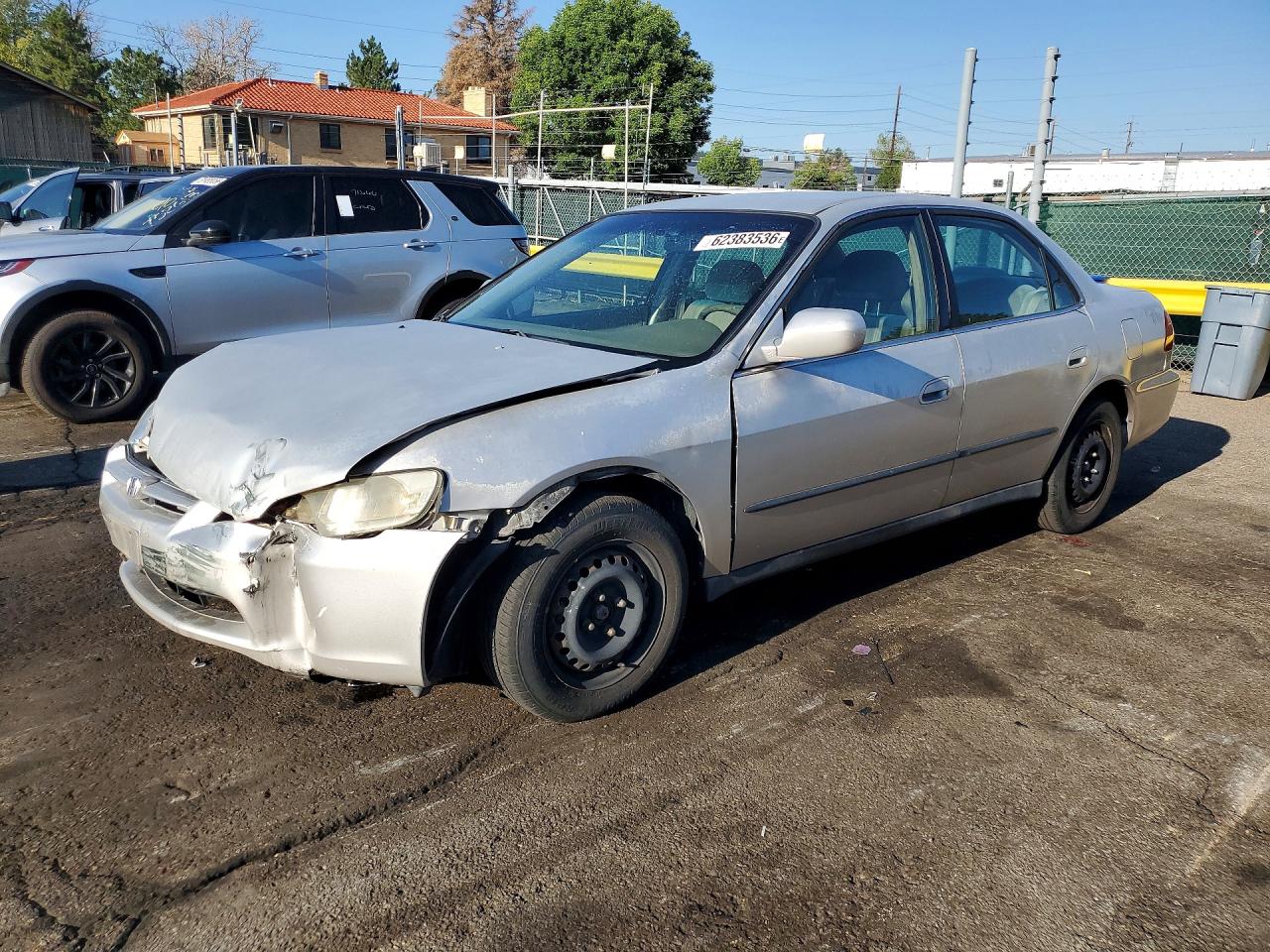 1999 Honda Accord Lx Gold vin: 1HGCG5641XA026211