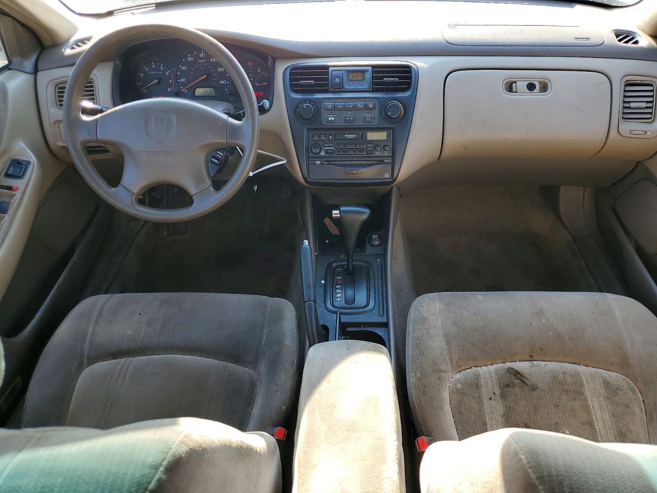1999 Honda Accord Lx Gold vin: 1HGCG5641XA026211