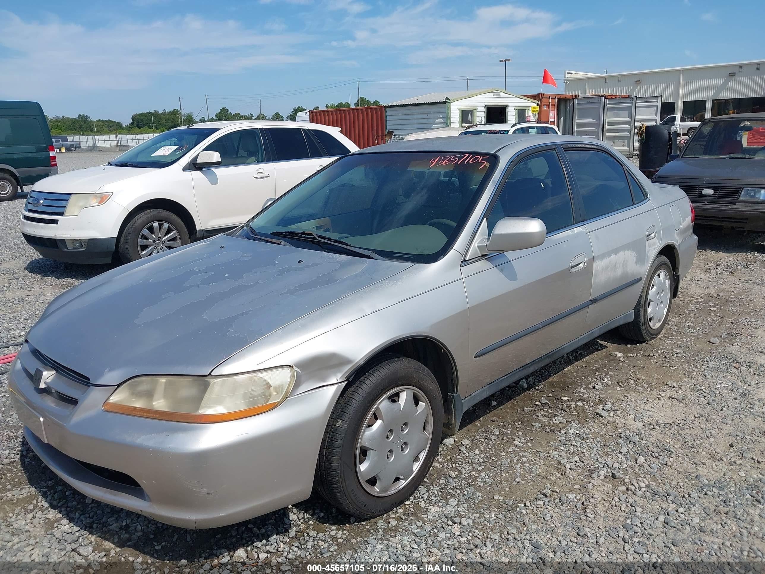 1999 Honda Accord Lx Silver vin: 1HGCG5641XA039105