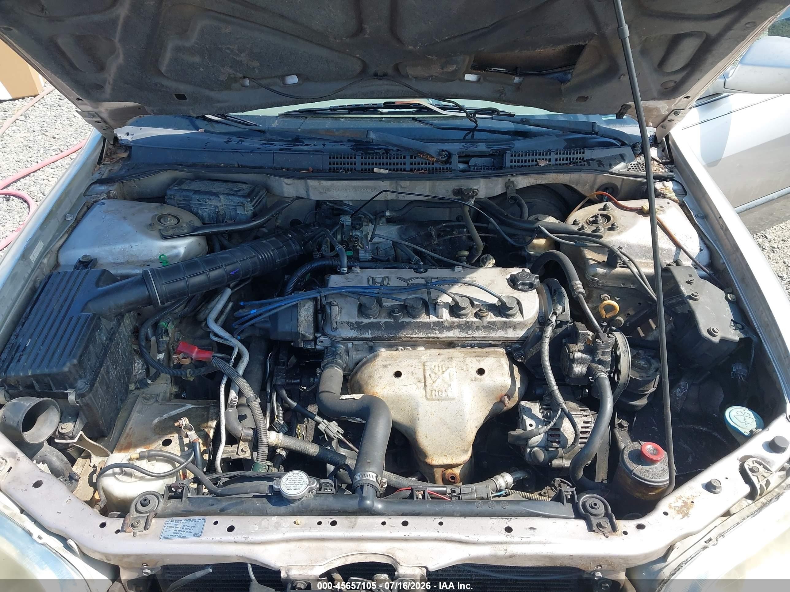 1999 Honda Accord Lx Silver vin: 1HGCG5641XA039105