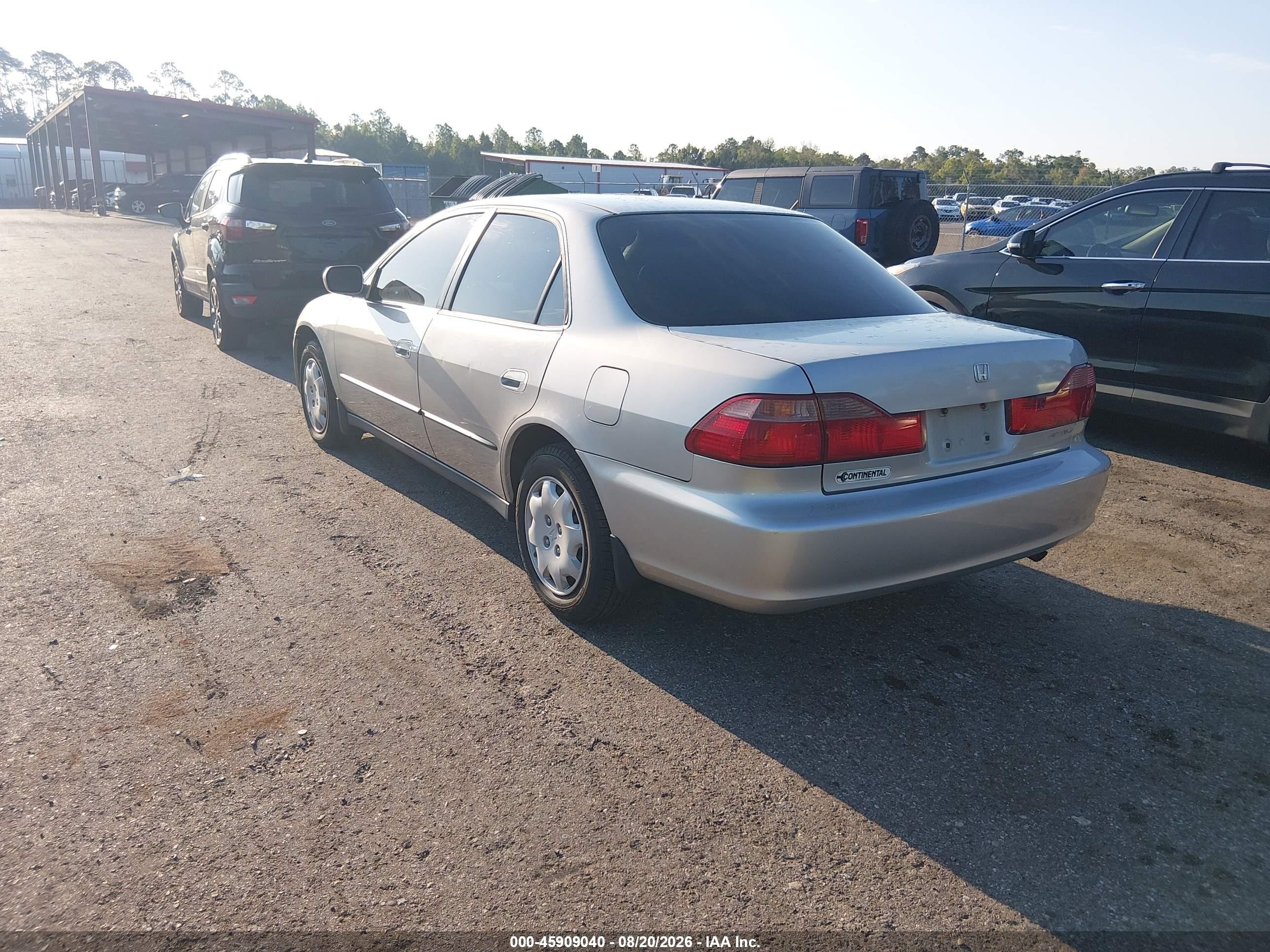 1999 Honda Accord Lx Серебряный vin: 1HGCG5642XA132683