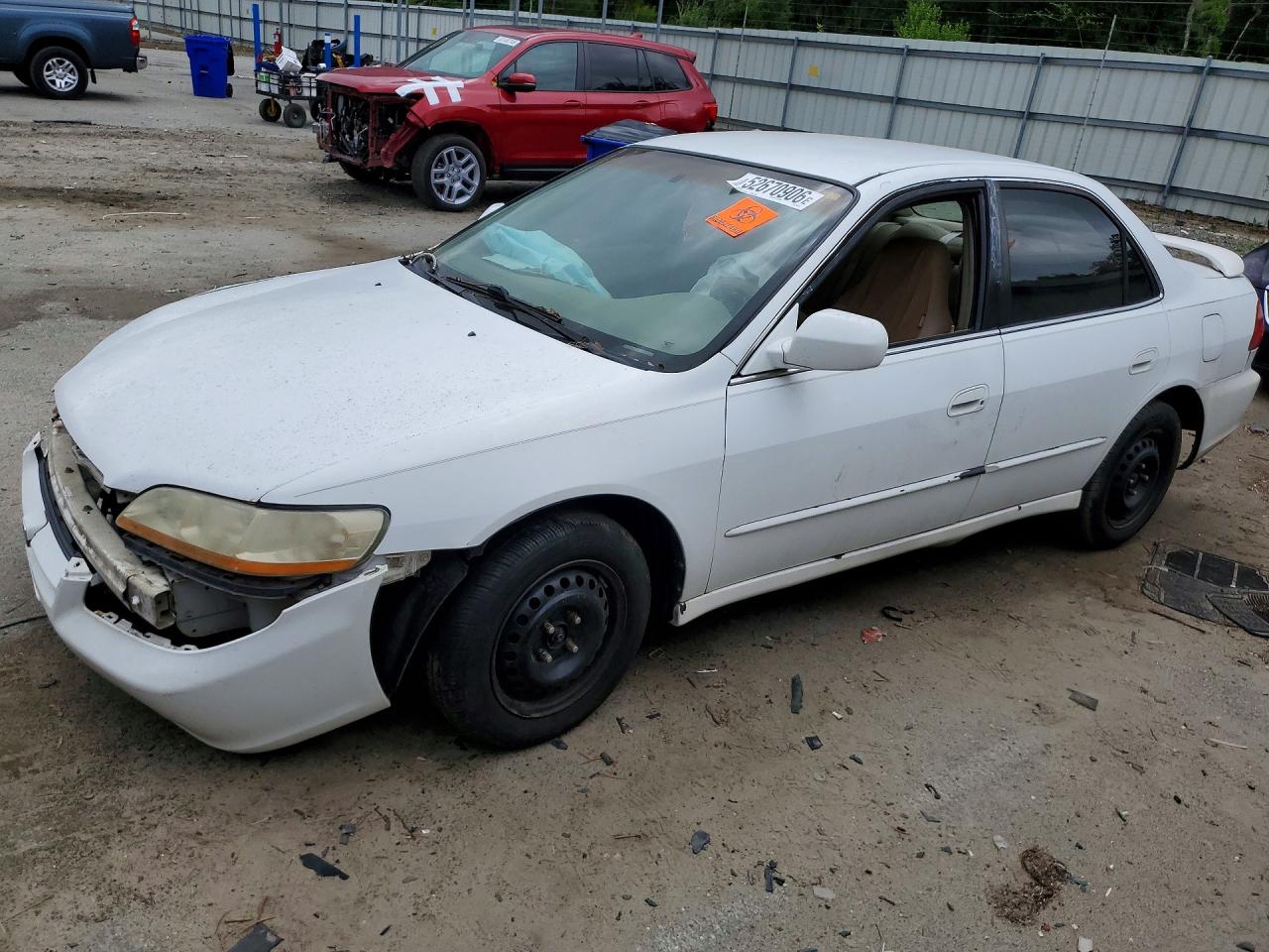 1HGCG5642YA083714