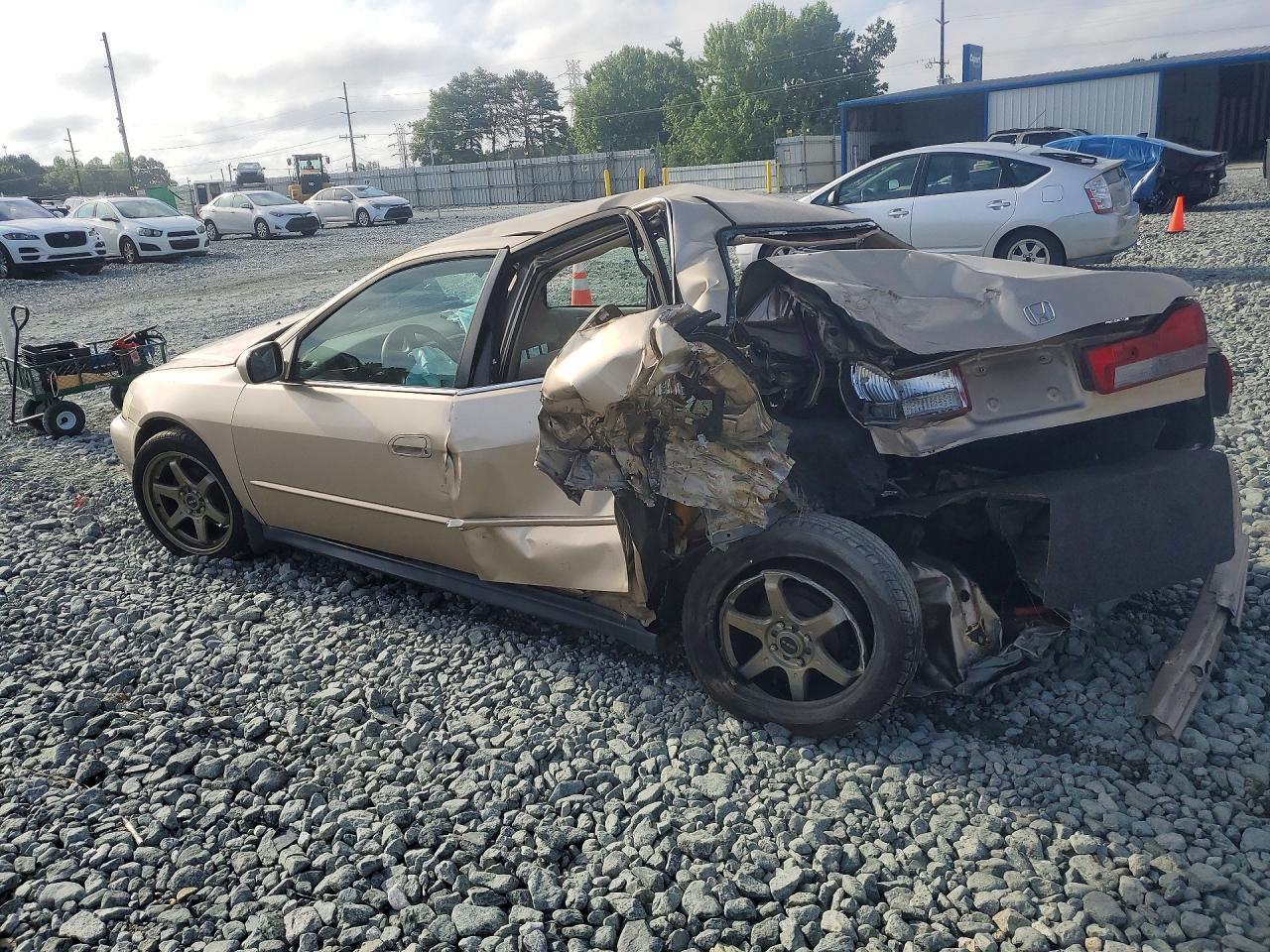 2001 Honda Accord Lx Beige vin: 1HGCG56431A134062