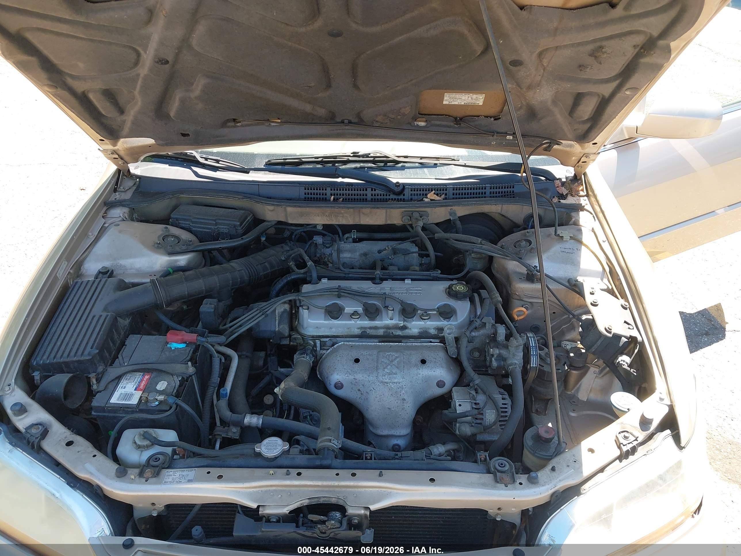 2002 Honda Accord 2.3 Lx Желто-коричневый vin: 1HGCG56432A110488