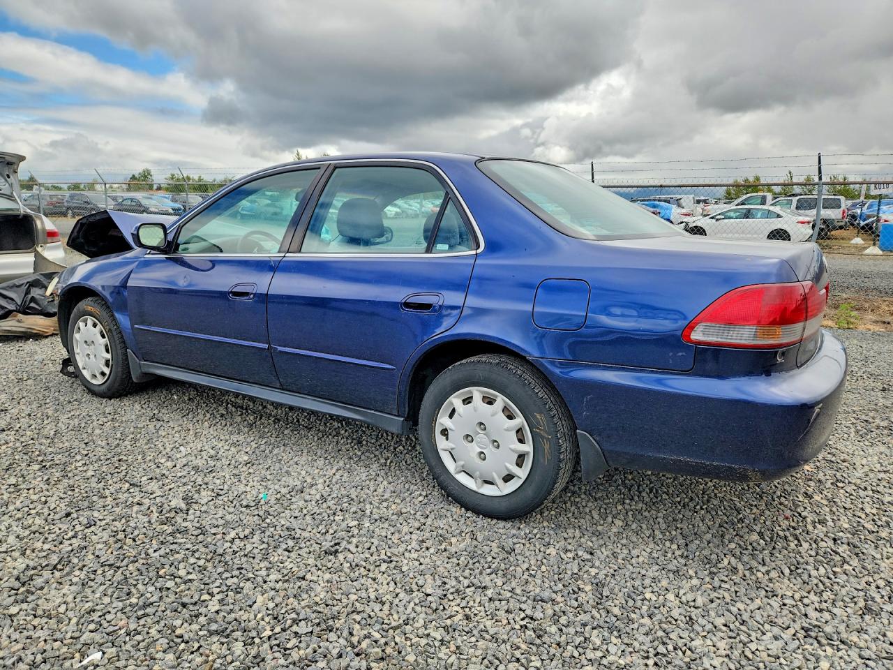 2002 Honda Accord Lx Blue vin: 1HGCG56432A174076