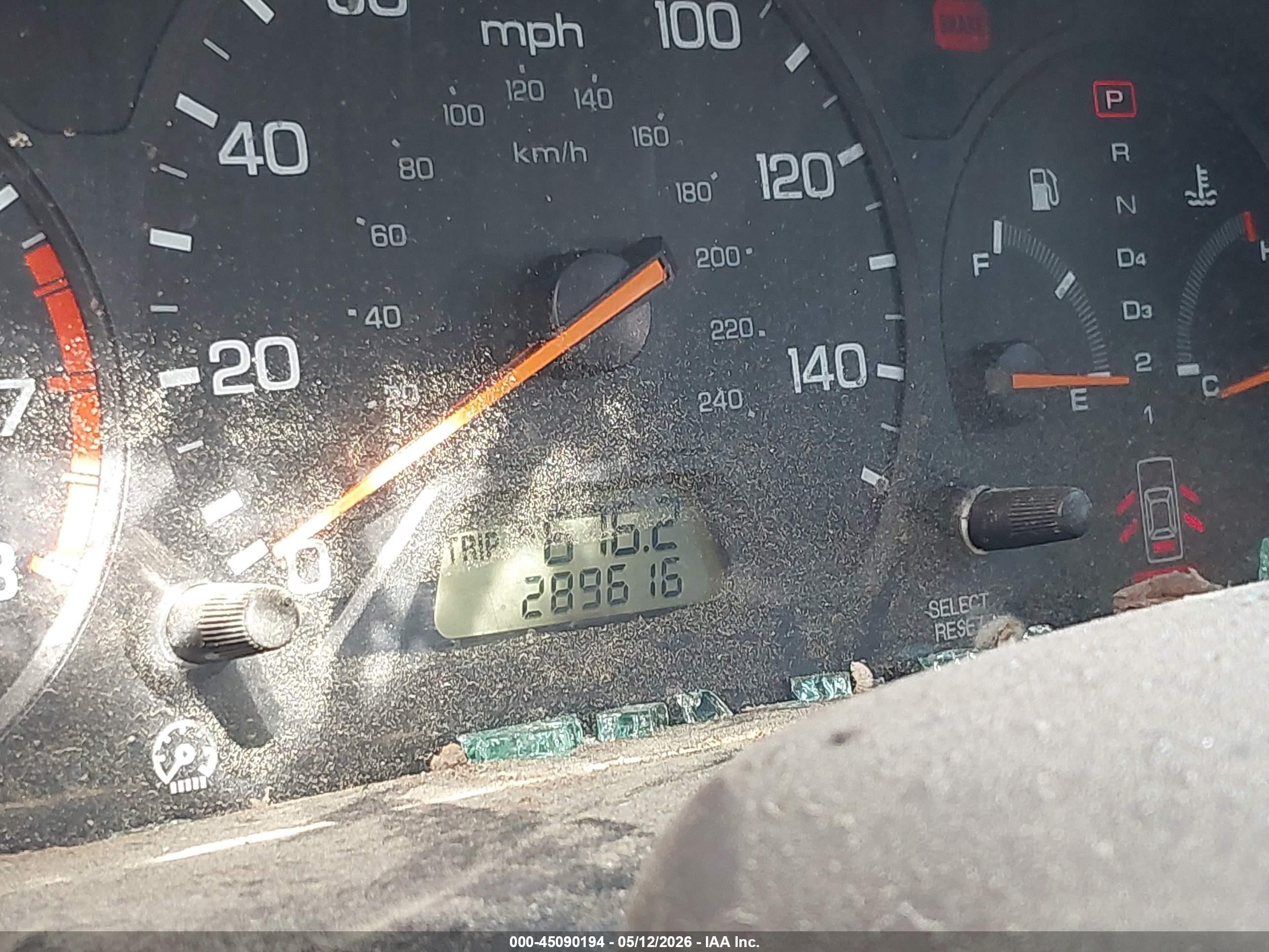 1998 Honda Accord Lx Silver vin: 1HGCG5643WA040173