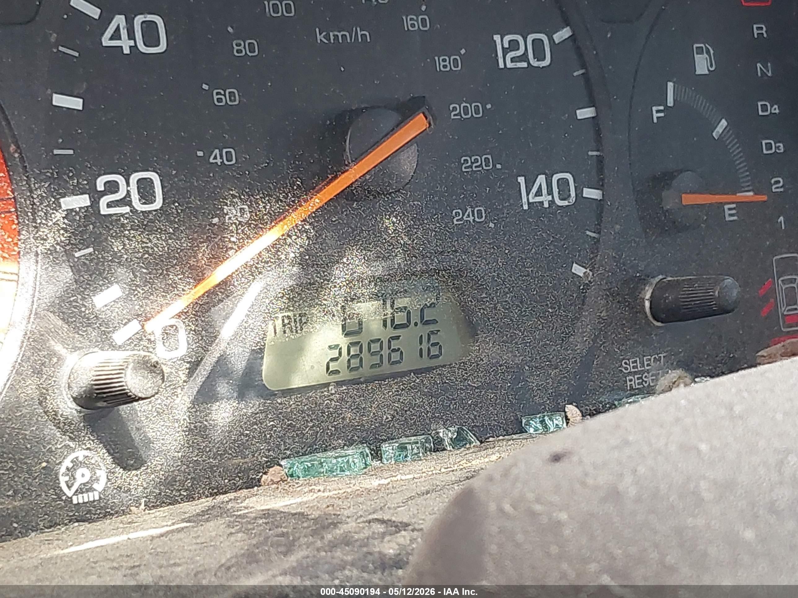 1998 Honda Accord Lx Silver vin: 1HGCG5643WA040173