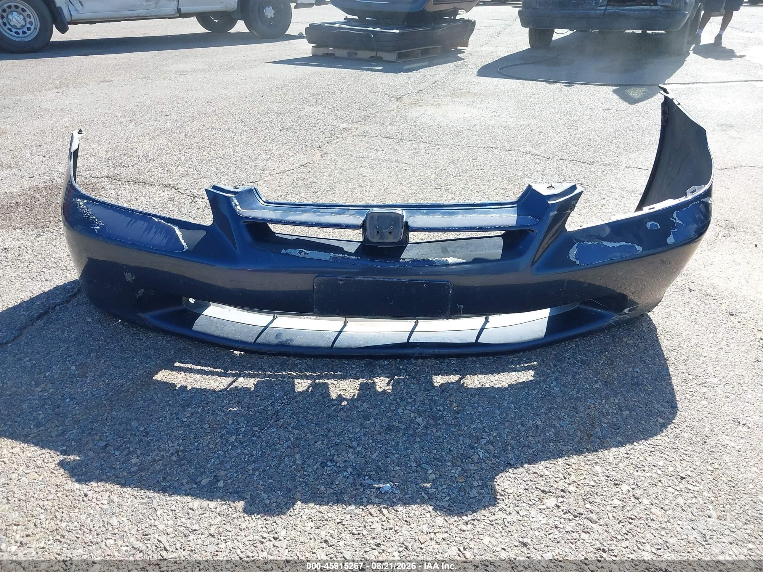 2000 Honda Accord 2.3 Lx Dark Blue vin: 1HGCG5643YA018077