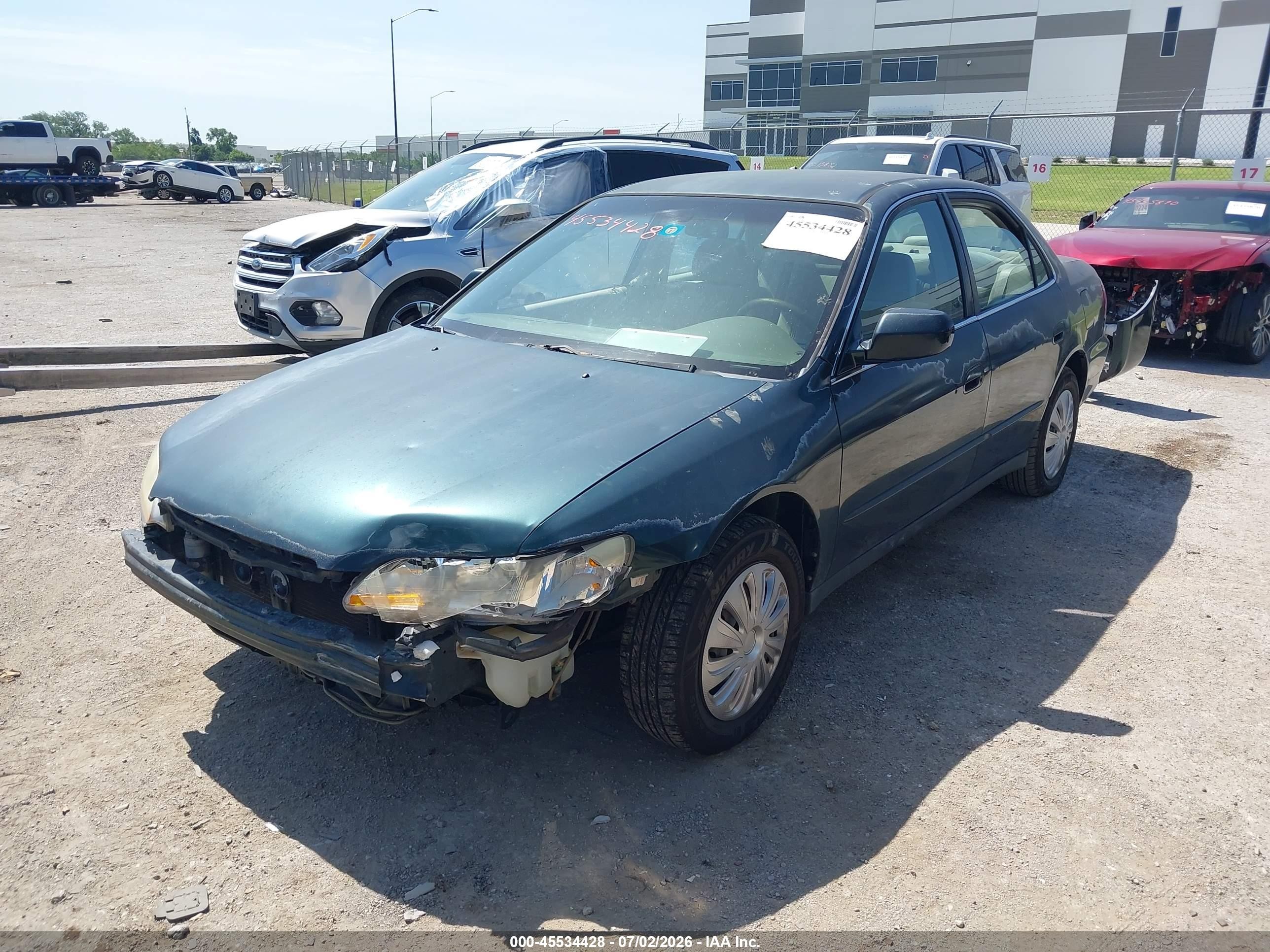 2000 Honda Accord 2.3 Lx Зеленый vin: 1HGCG5643YA032884