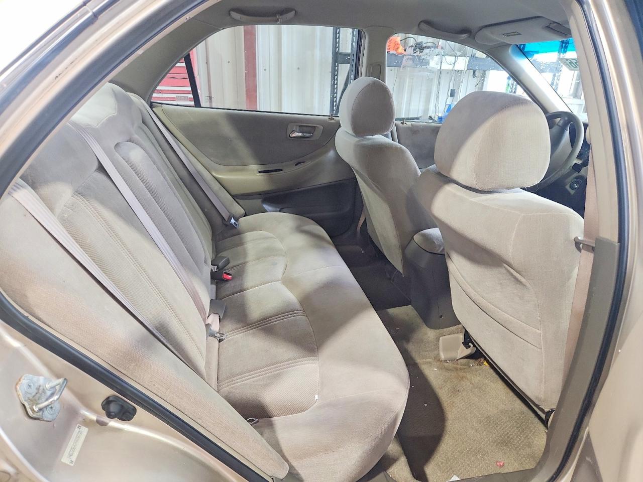 2000 Honda Accord Lx Cream vin: 1HGCG5643YA058725