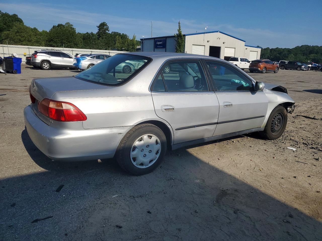 2000 Honda Accord Lx Серебряный vin: 1HGCG5643YA076240
