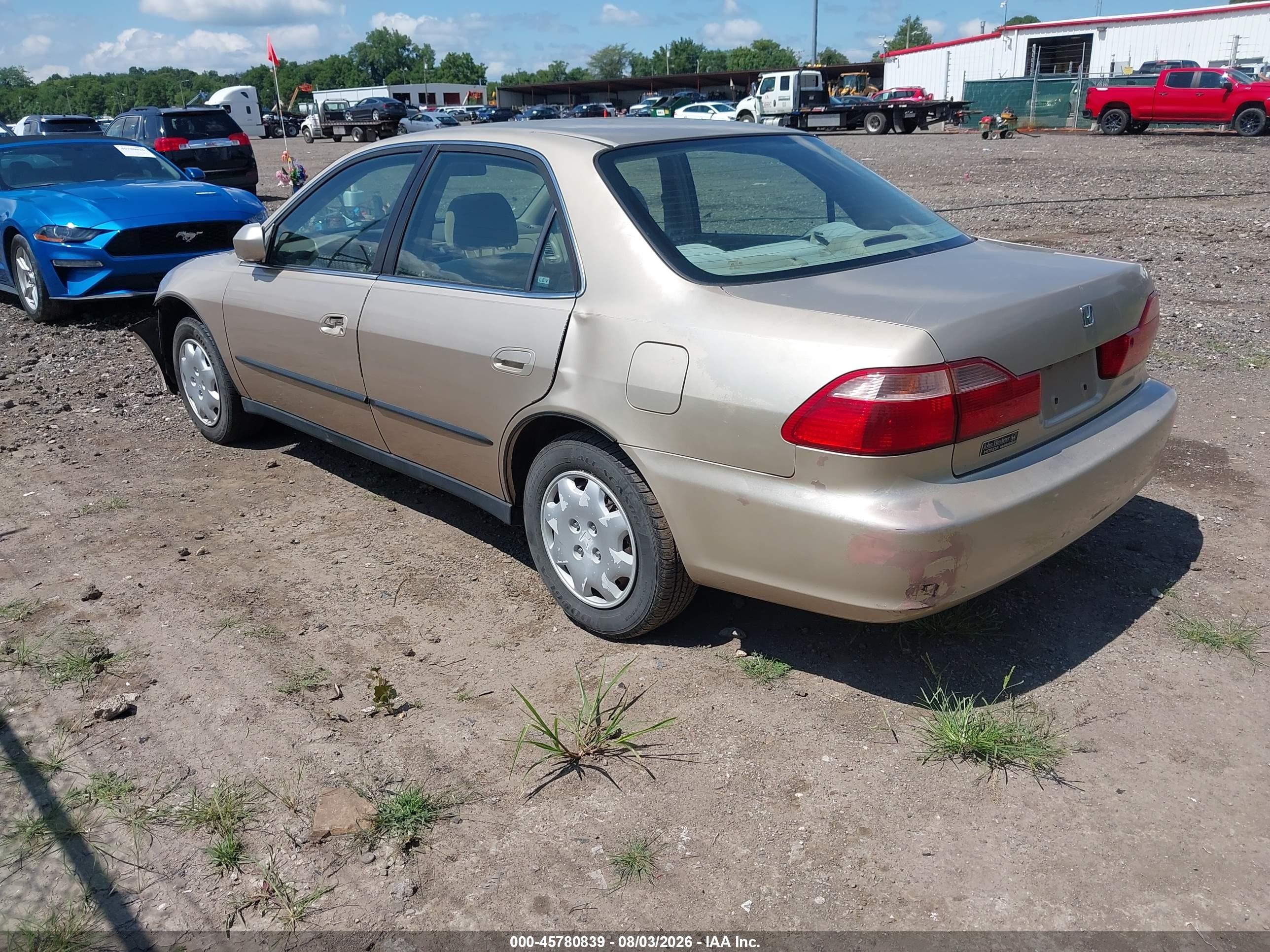 2000 Honda Accord 2.3 Lx Gold vin: 1HGCG5643YA153091