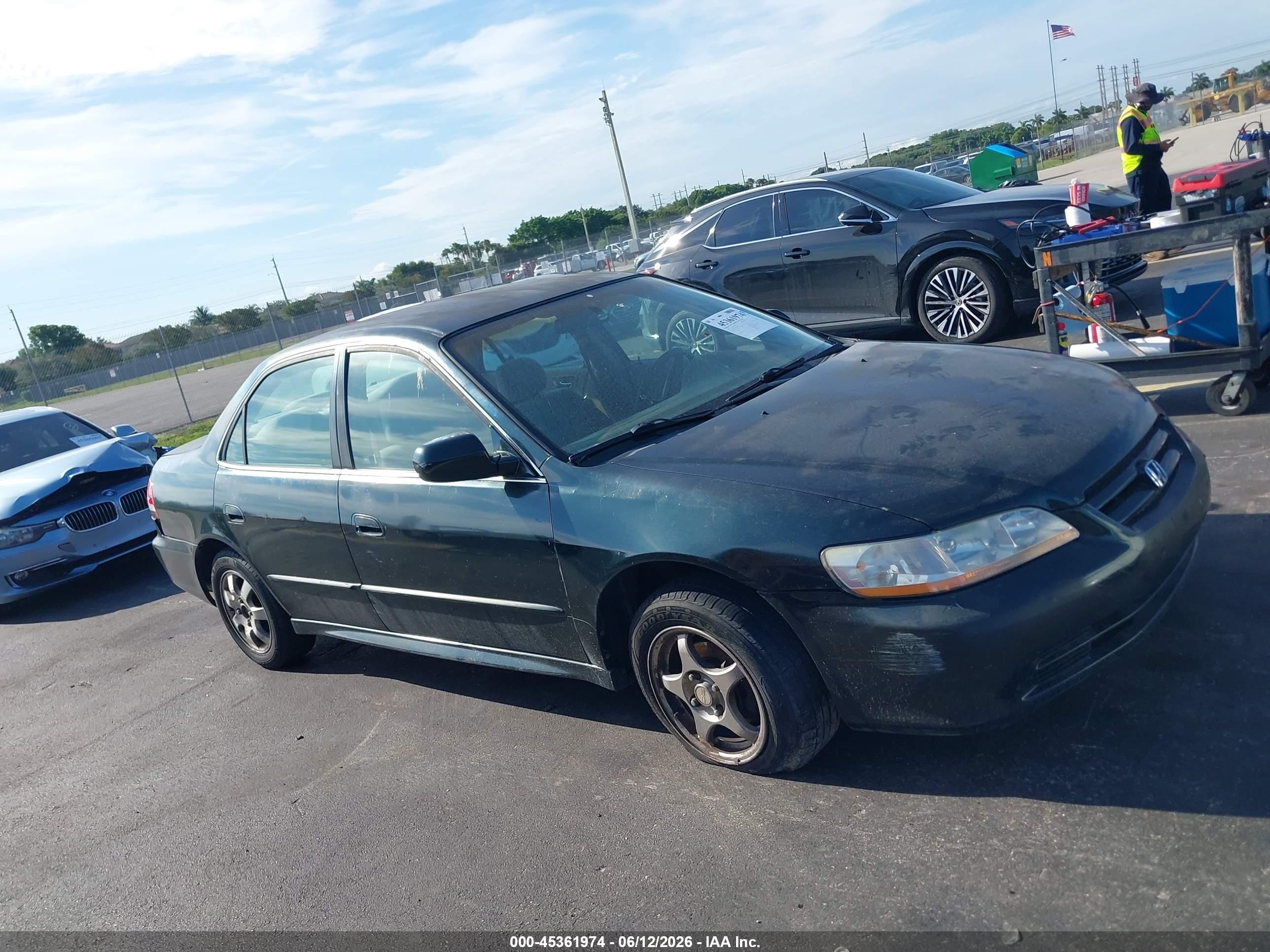 2001 Honda Accord 2.3 Lx Green vin: 1HGCG56441A003853