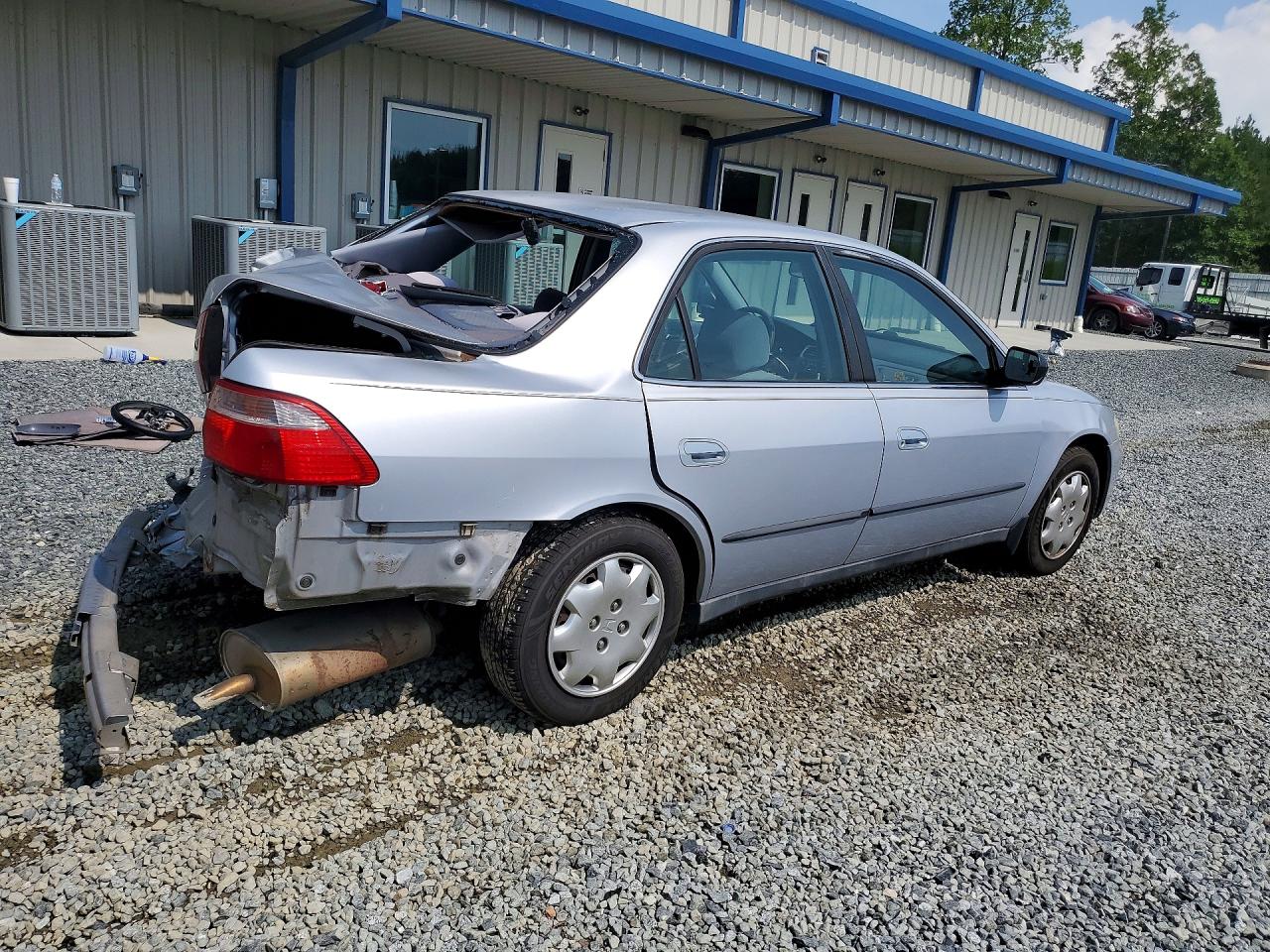 1998 Honda Accord Lx Silver vin: 1HGCG5644WA023334