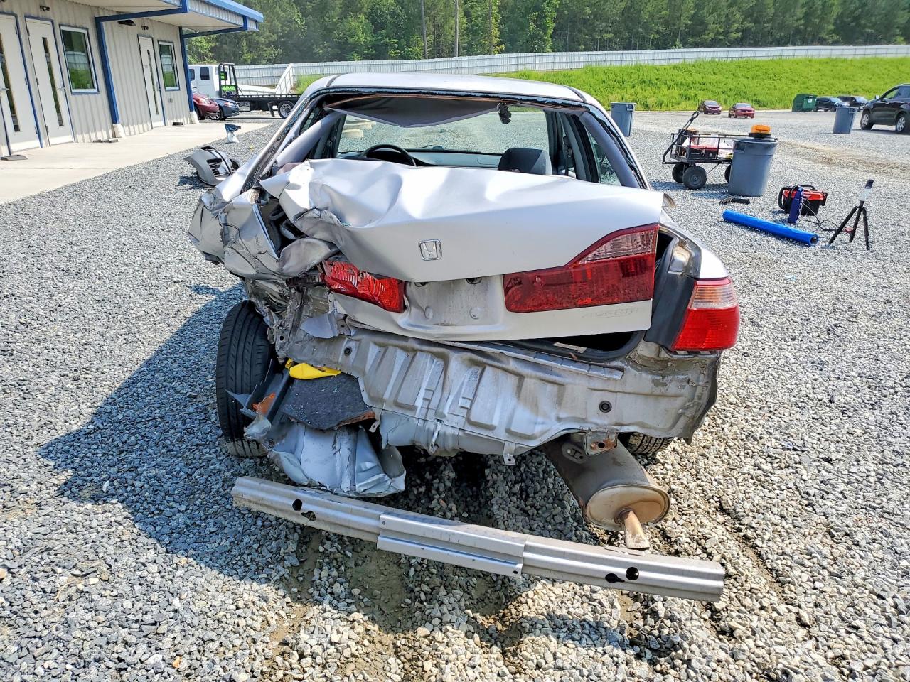 1998 Honda Accord Lx Silver vin: 1HGCG5644WA023334