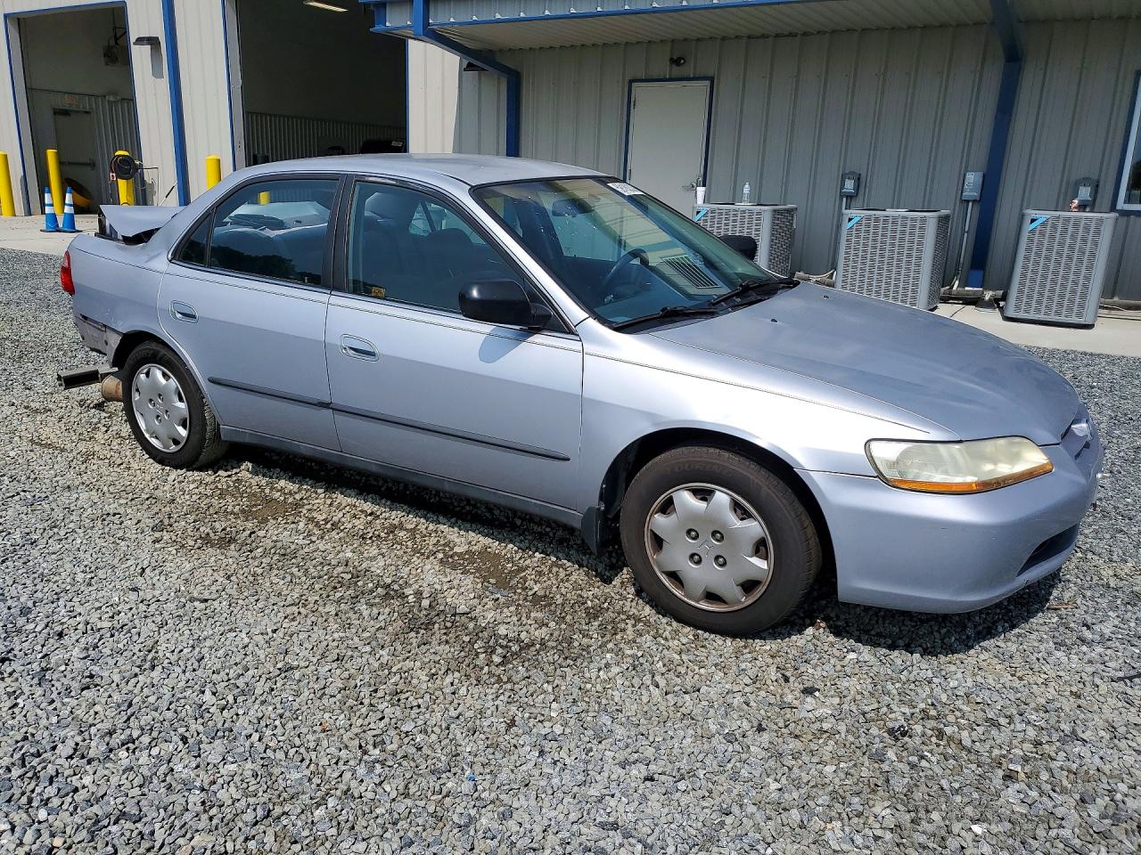 1998 Honda Accord Lx Silver vin: 1HGCG5644WA023334