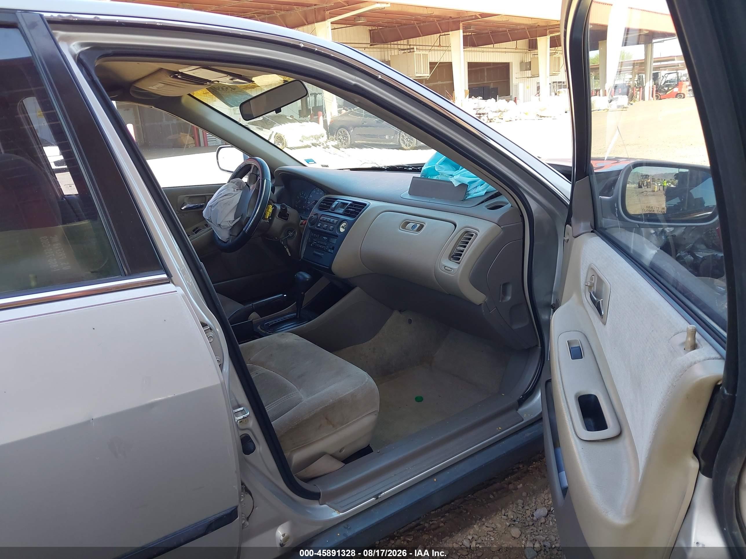 1999 Honda Accord Lx Серебряный vin: 1HGCG5644XA157715