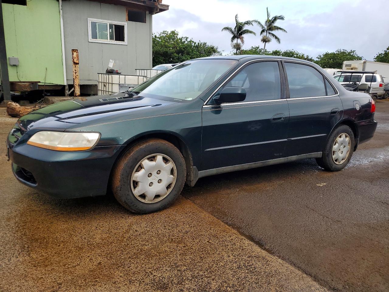 1HGCG5644YA125929