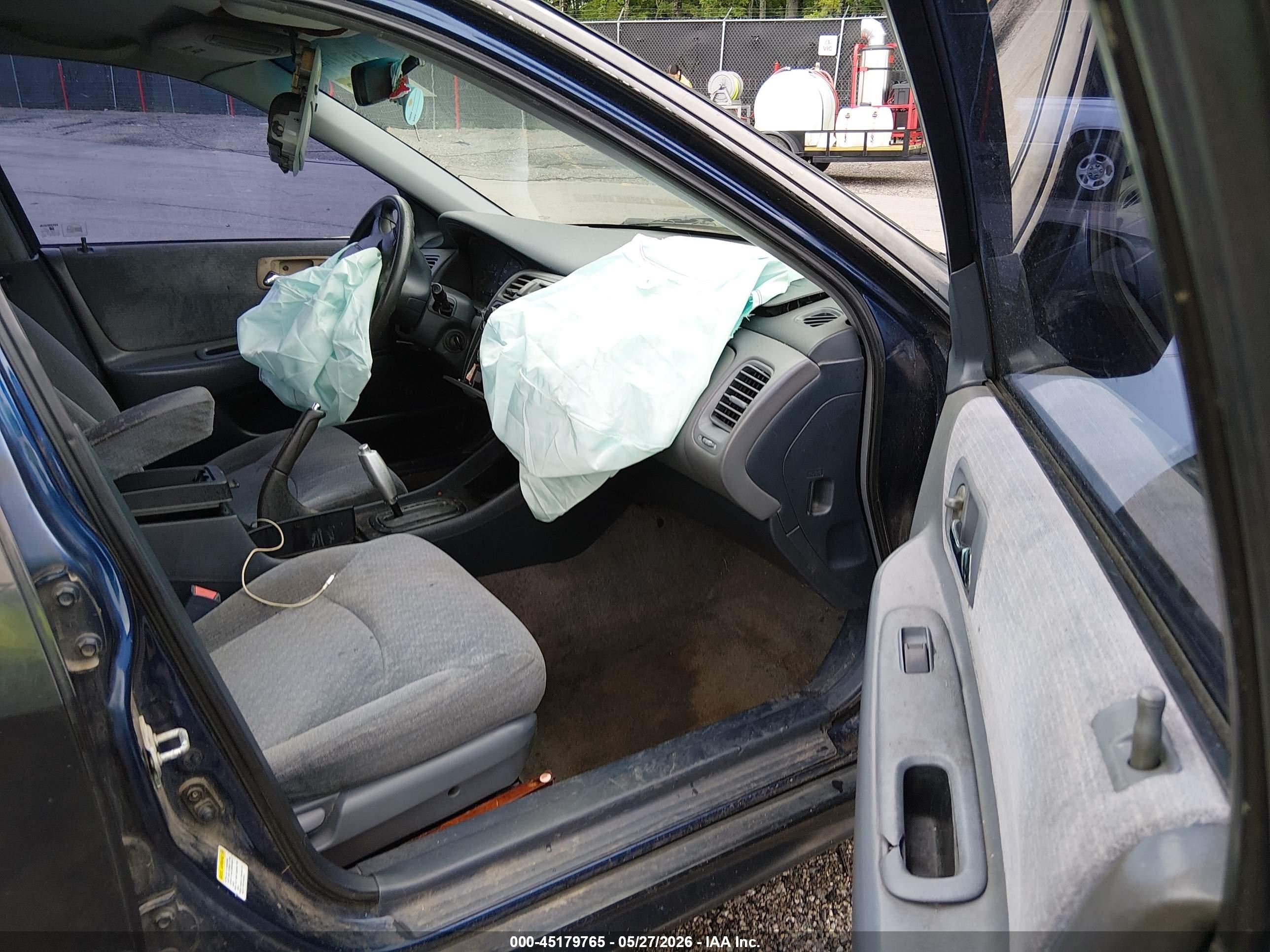 2001 Honda Accord 2.3 Lx Серый vin: 1HGCG56451A005580