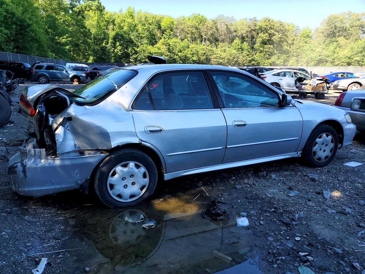 2001 Honda Accord Lx Silver vin: 1HGCG56451A103038