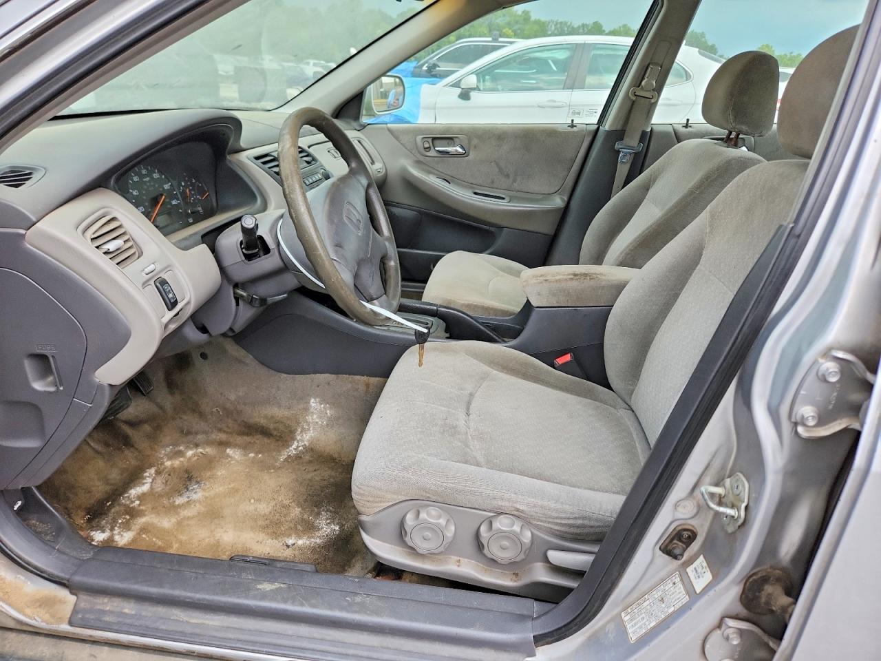 2002 Honda Accord Lx Silver vin: 1HGCG56452A046163