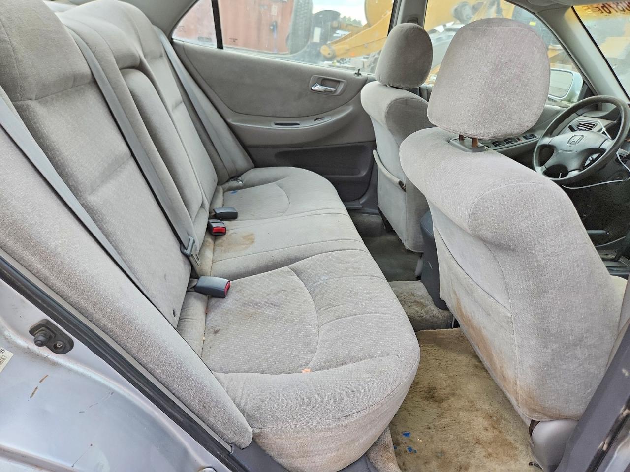 2002 Honda Accord Lx Silver vin: 1HGCG56452A046163