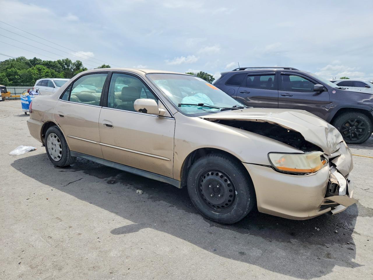 2002 Honda Accord Lx Gold vin: 1HGCG56452A090129