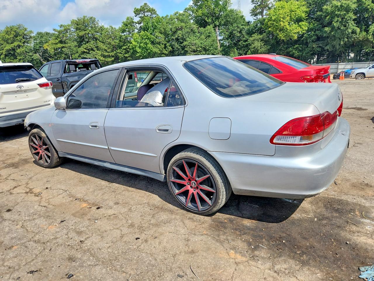 2001 Honda Accord Lx Серебряный vin: 1HGCG56461A128403
