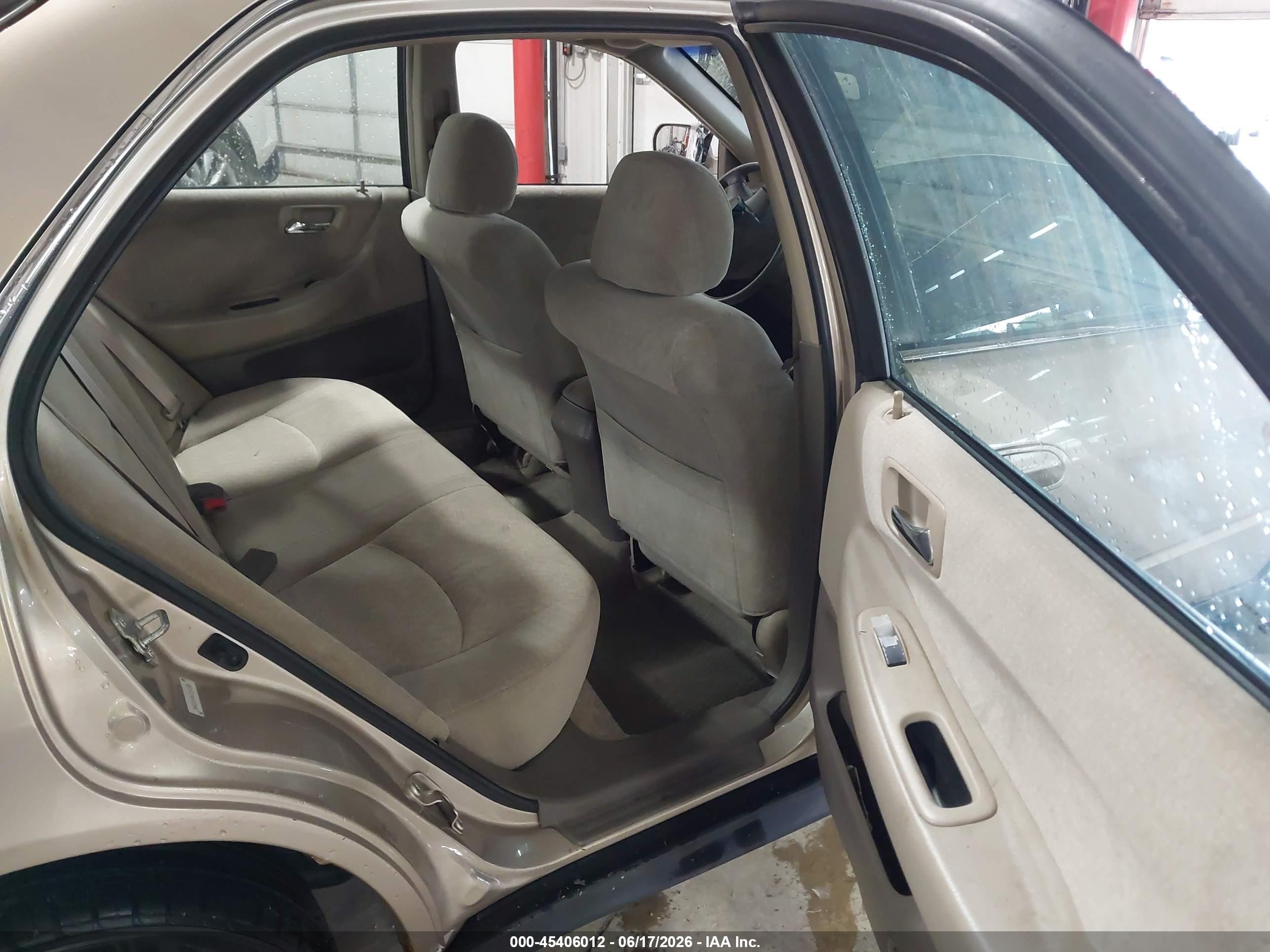 2001 Honda Accord 2.3 Lx Gold vin: 1HGCG56461A143581