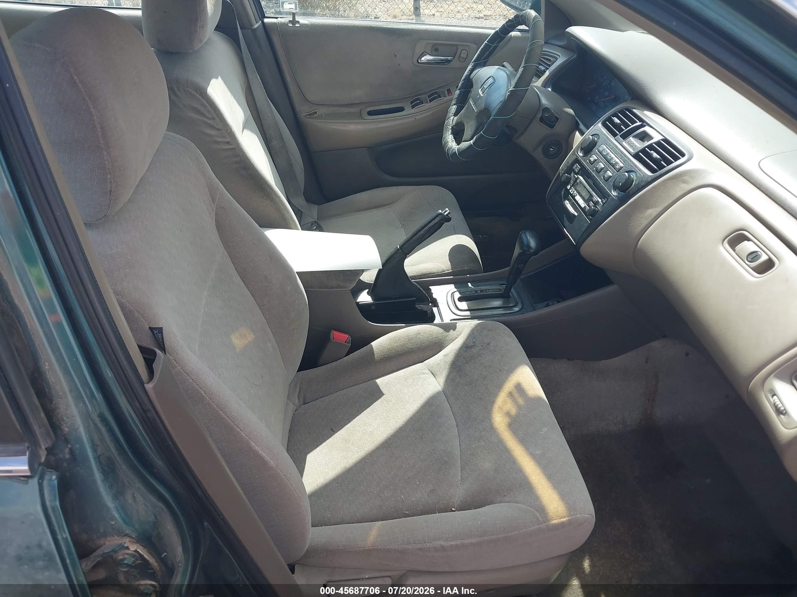 2002 Honda Accord 2.3 Lx Green vin: 1HGCG56462A169017