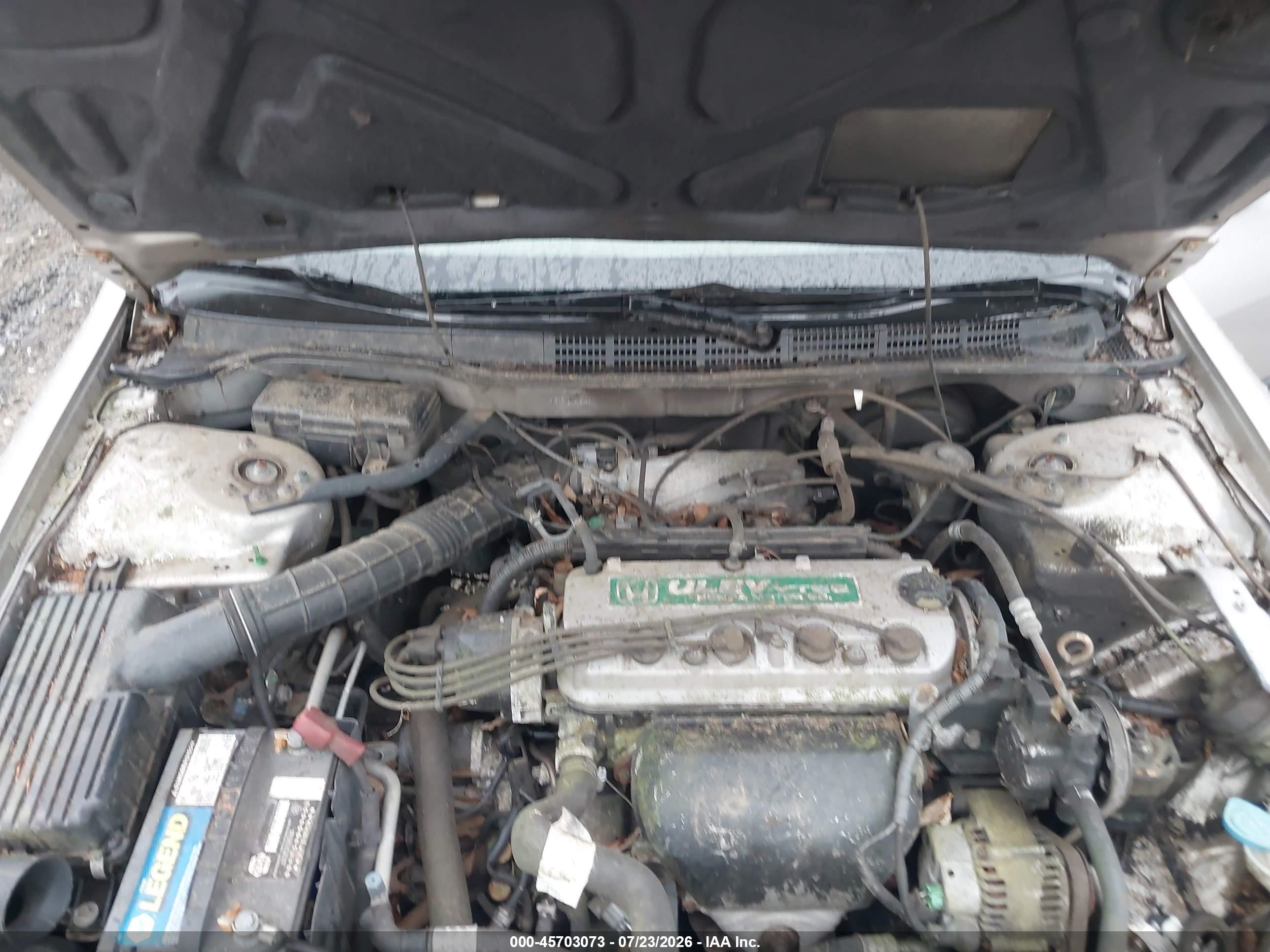 1998 Honda Accord Lx Champagne vin: 1HGCG5646WA222921