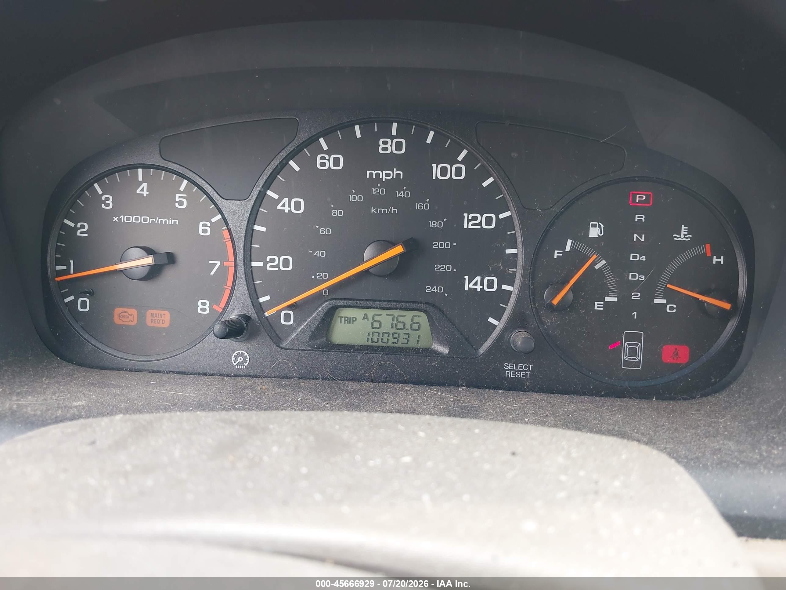 1999 Honda Accord Lx Silver vin: 1HGCG5646XA040699