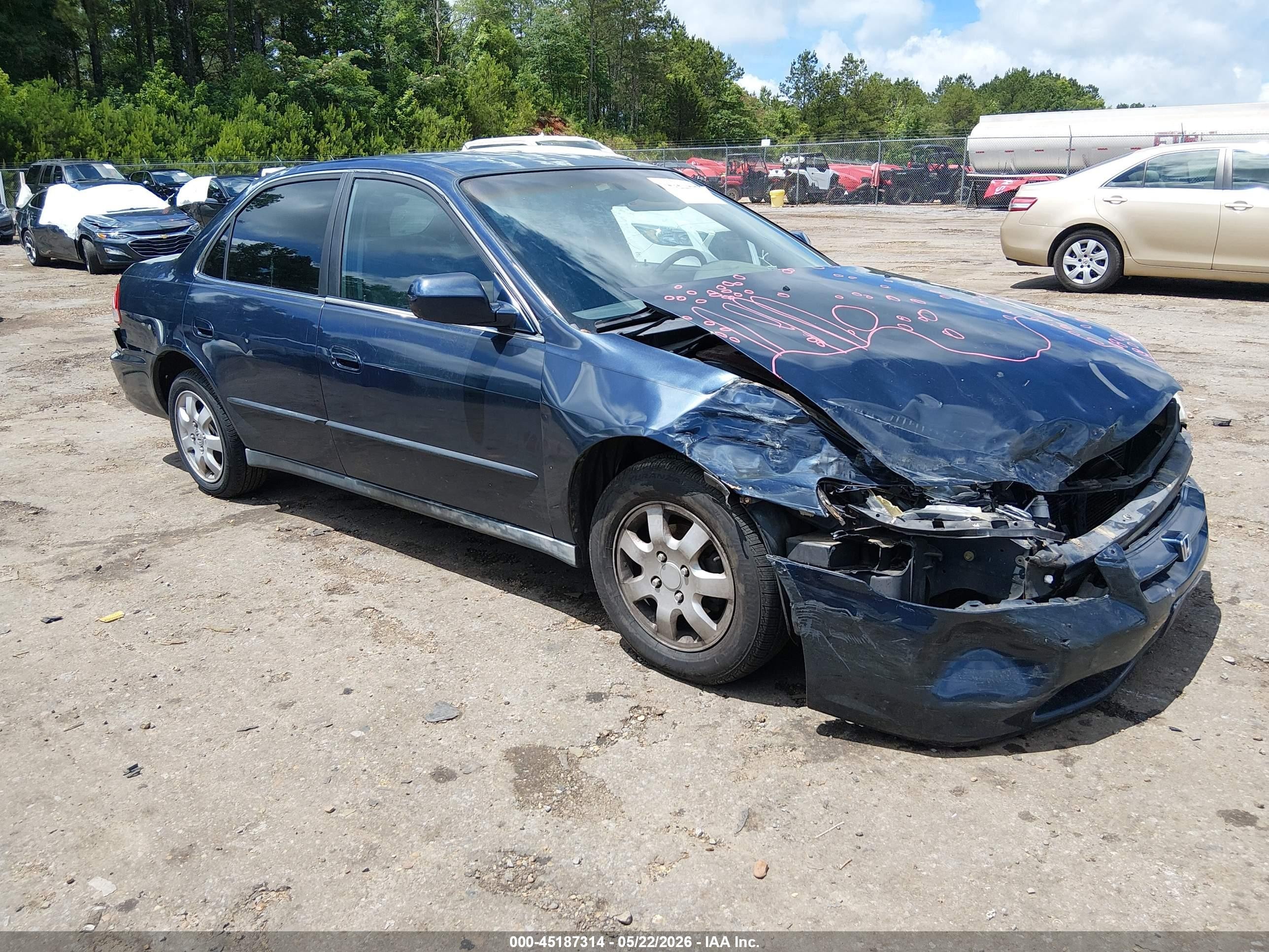 2000 Honda Accord 2.3 Lx Blue vin: 1HGCG5646YA008109