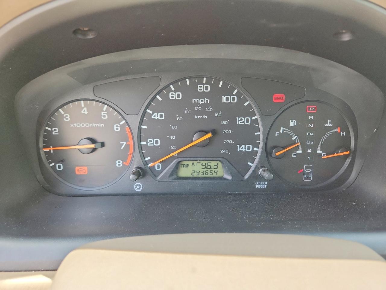 1998 Honda Accord Lx Белый vin: 1HGCG5647WA058854
