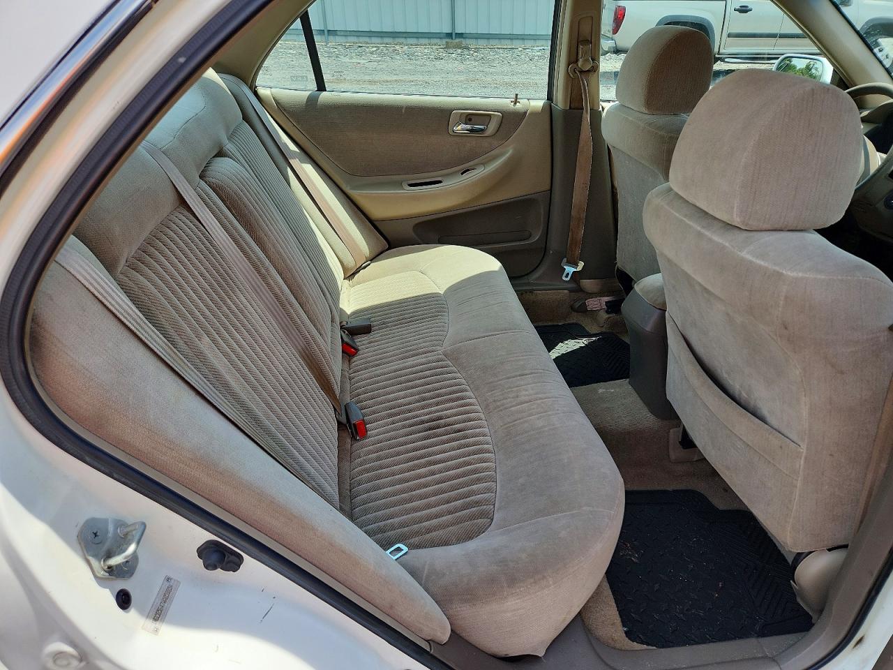 1998 Honda Accord Lx Белый vin: 1HGCG5647WA058854