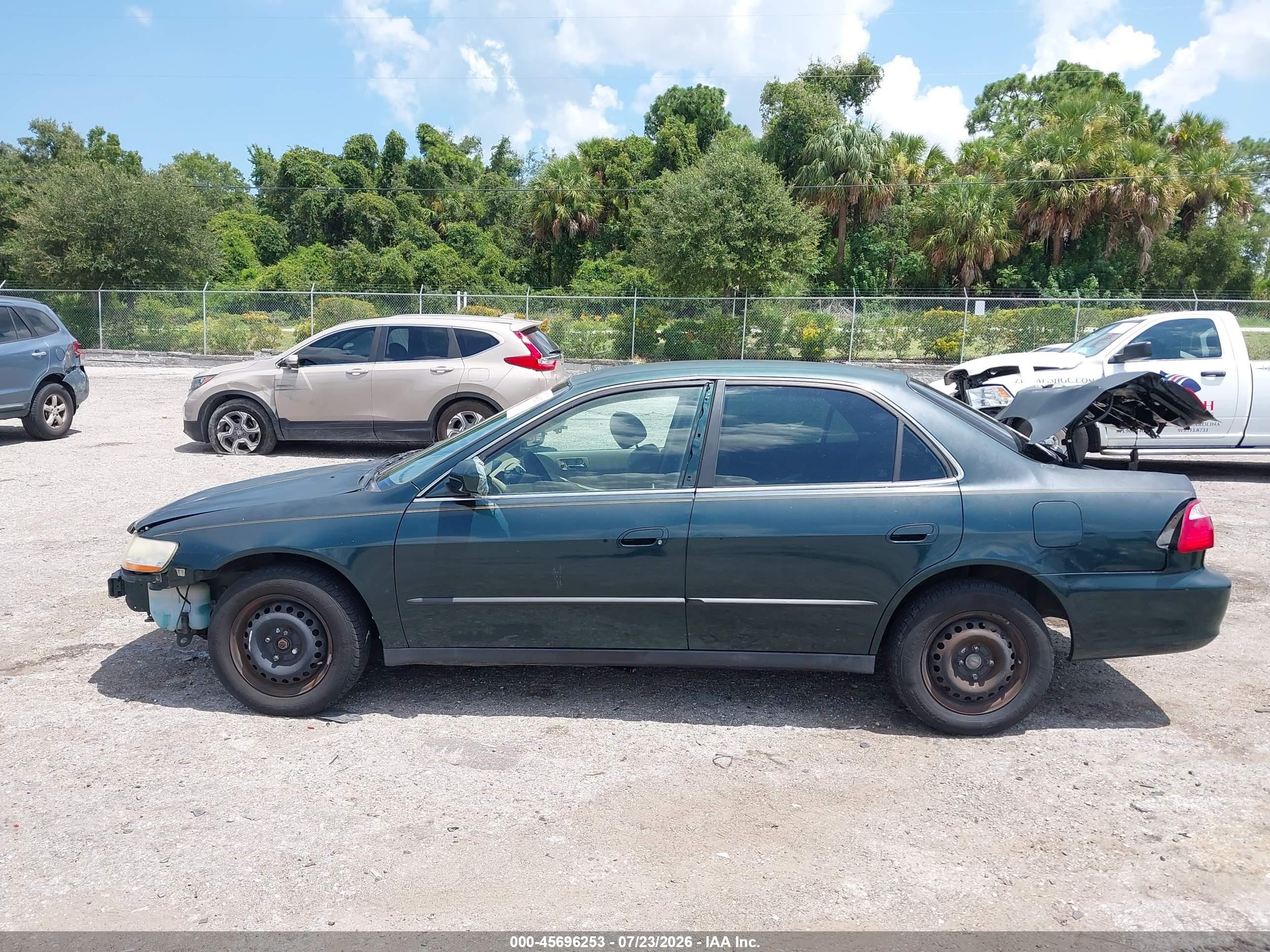 1998 Honda Accord Lx Зеленый vin: 1HGCG5647WA109169