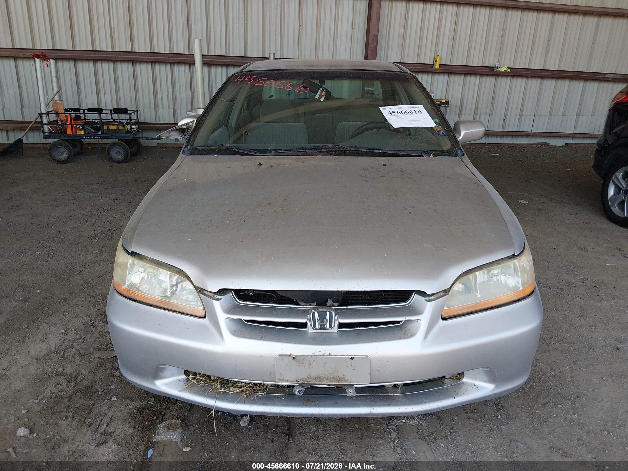 1998 Honda Accord Lx White vin: 1HGCG5647WA160154