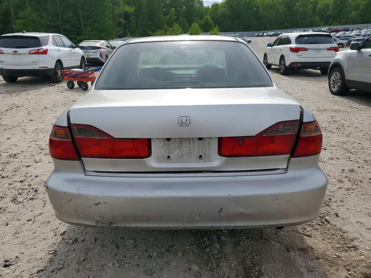 1998 Honda Accord Lx Серебряный vin: 1HGCG5647WA161272