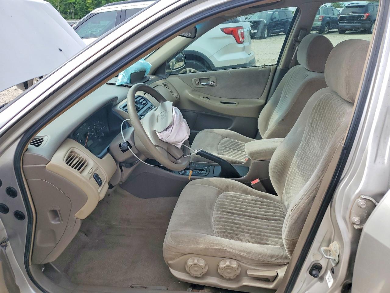 1998 Honda Accord Lx Серебряный vin: 1HGCG5647WA161272