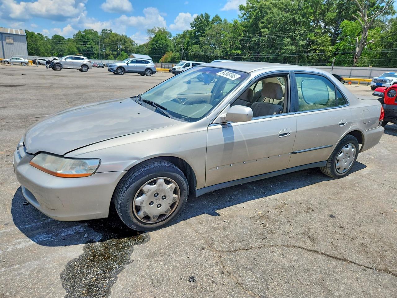 1999 Honda Accord Lx Tan vin: 1HGCG5647XA084517