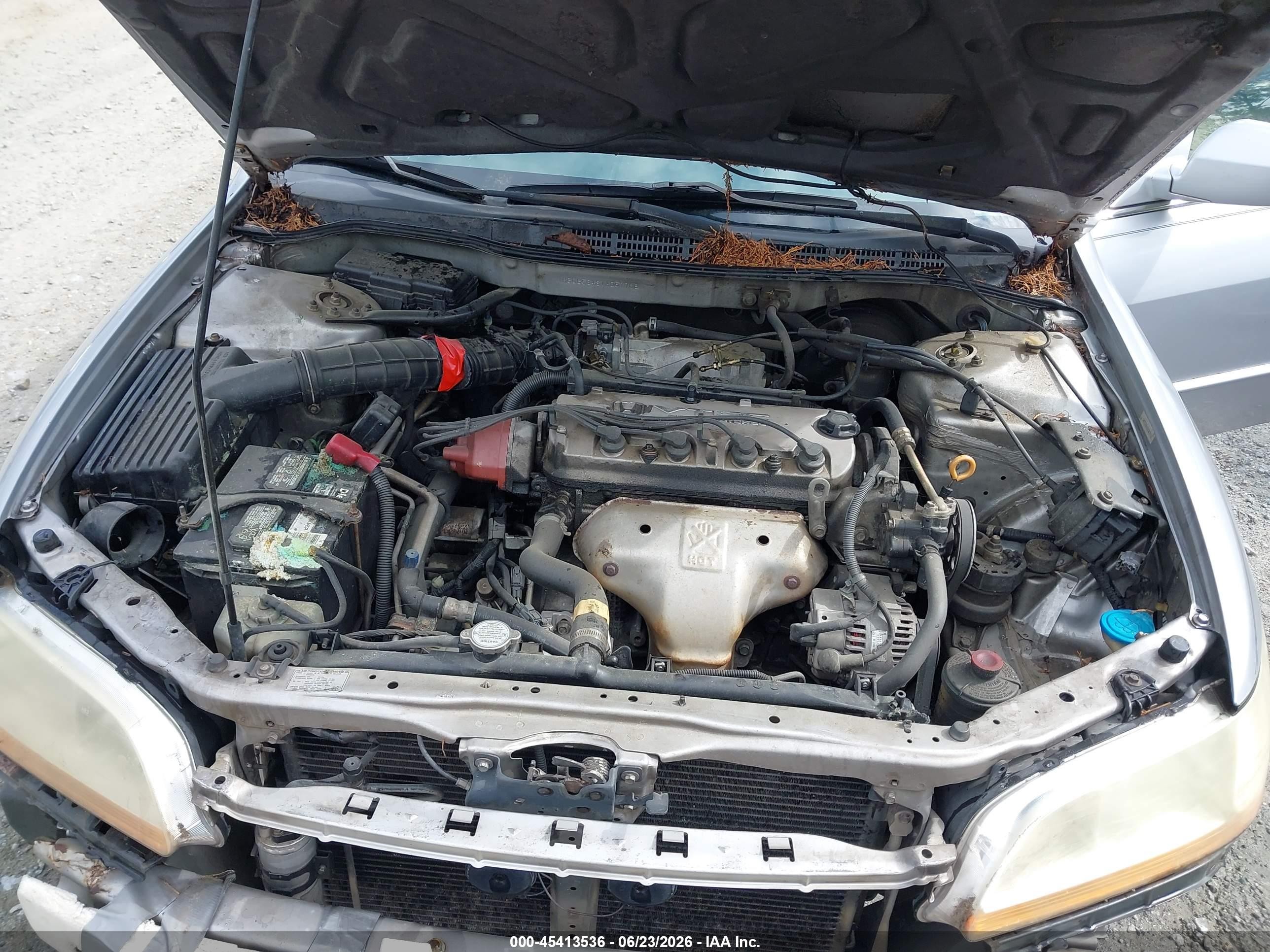 2001 Honda Accord 2.3 Lx Silver vin: 1HGCG56481A057768