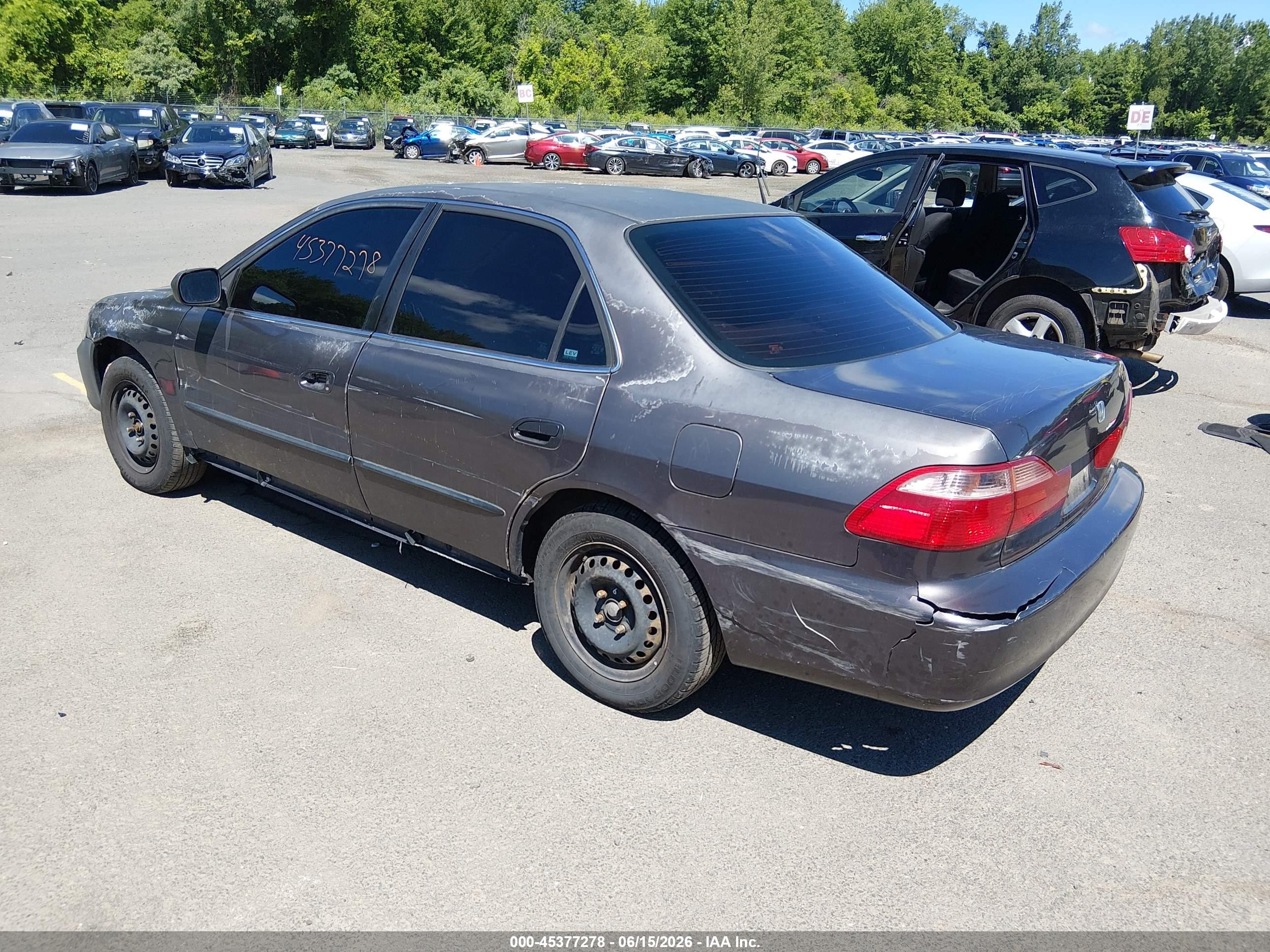 1998 Honda Accord Lx Gray vin: 1HGCG5648WA223469