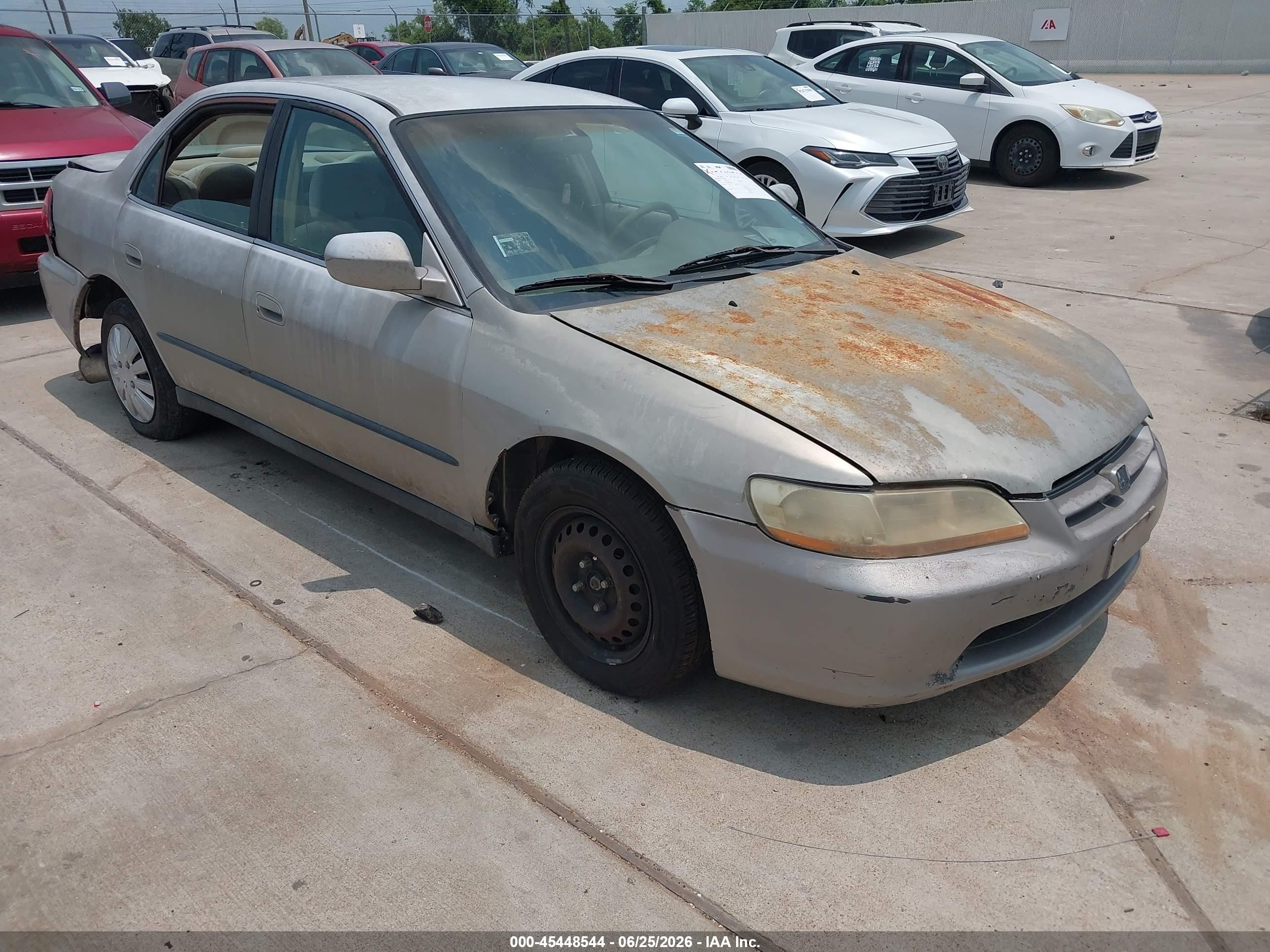 1999 Honda Accord Lx Серебряный vin: 1HGCG5648XA049002