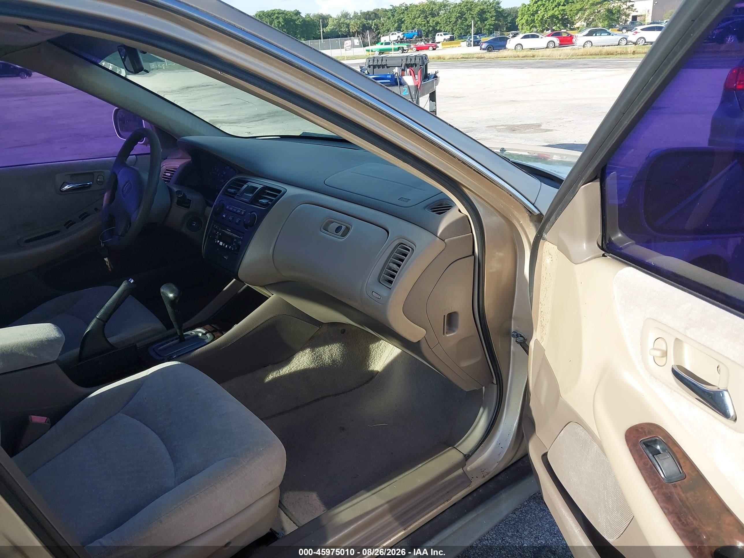 2001 Honda Accord 2.3 Lx Gold vin: 1HGCG56491A142716
