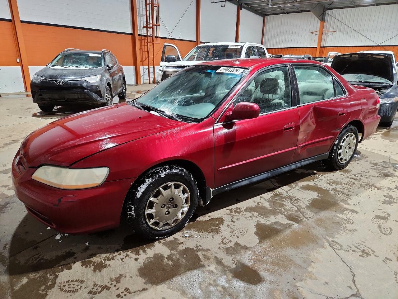 2001 Honda Accord Lx 4dr Красный vin: 1HGCG56491A804598