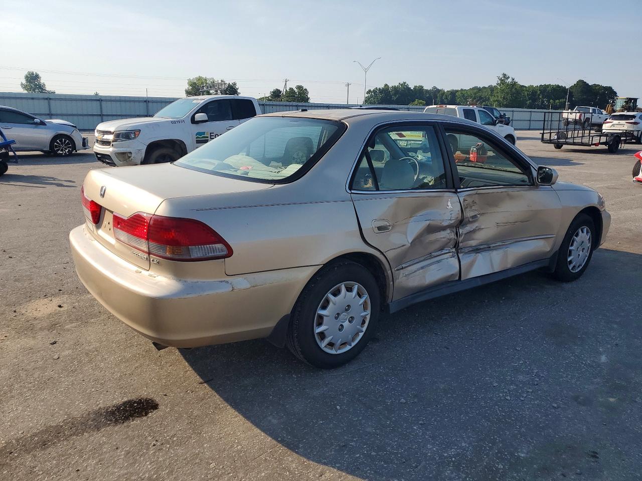 2002 Honda Accord Lx Золотой vin: 1HGCG56492A060616