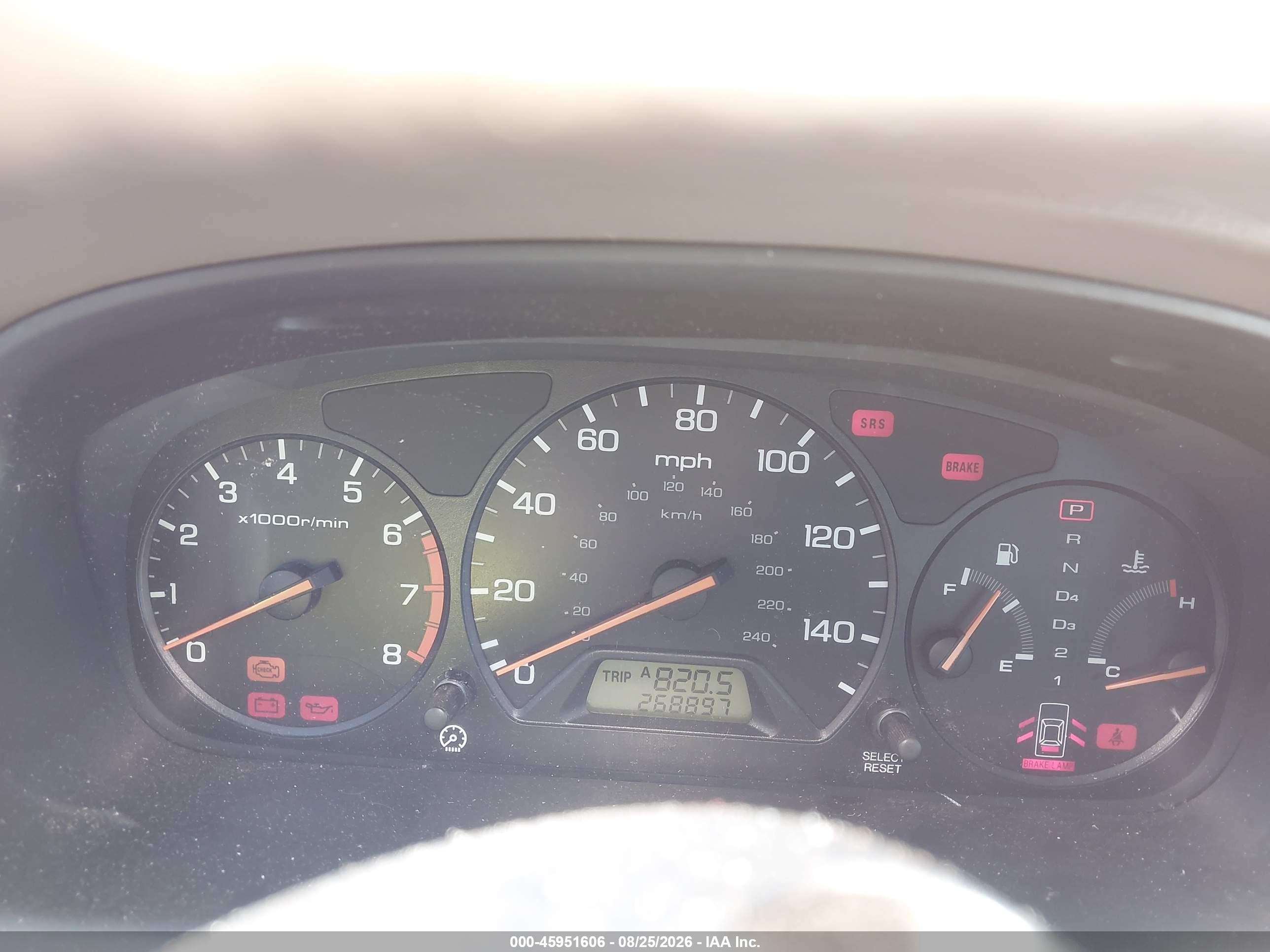 2002 Honda Accord 2.3 Lx Белый vin: 1HGCG56492A081174