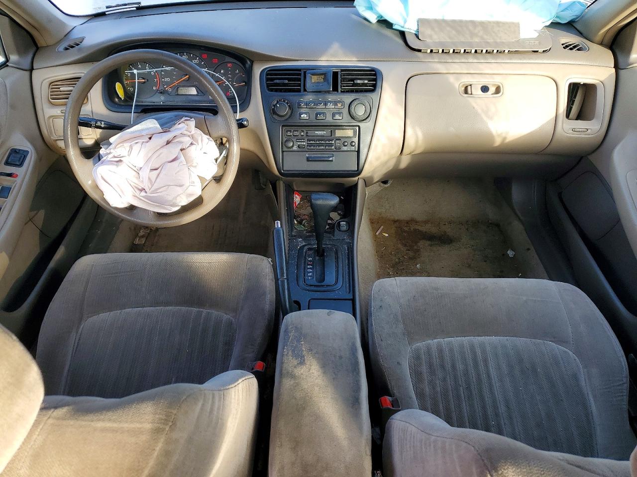1998 Honda Accord Lx Green vin: 1HGCG5649WA096439