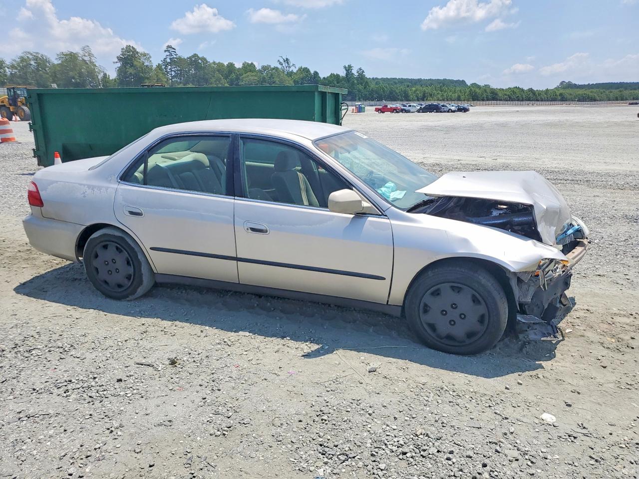 1998 Honda Accord Lx Silver vin: 1HGCG5649WA111327